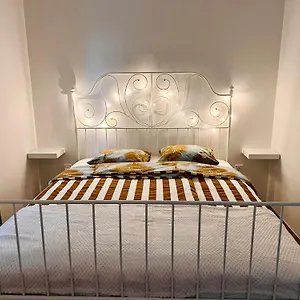 Sunny App Apartment